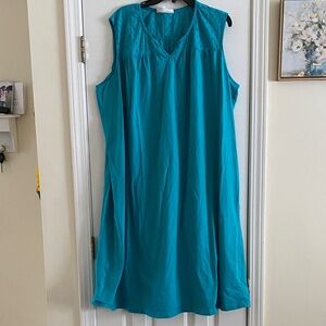 Elegant Sleeveless Teal Dress